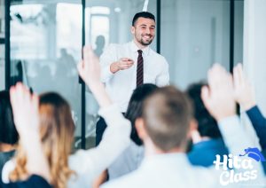 Read more about the article Training Bahasa Inggris untuk Karyawan: Tingkatkan Skill Komunikasi Profesional di Dunia Kerja